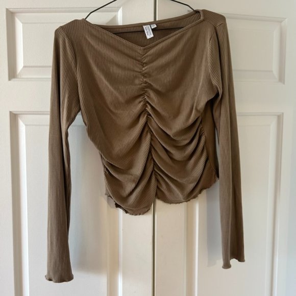 And Other Stories Cinched Top - Picture 1 of 3